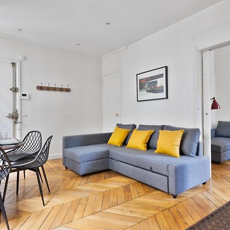 Appartement Quartier Champ De Mars Free Netflix Paris Exteriör bild